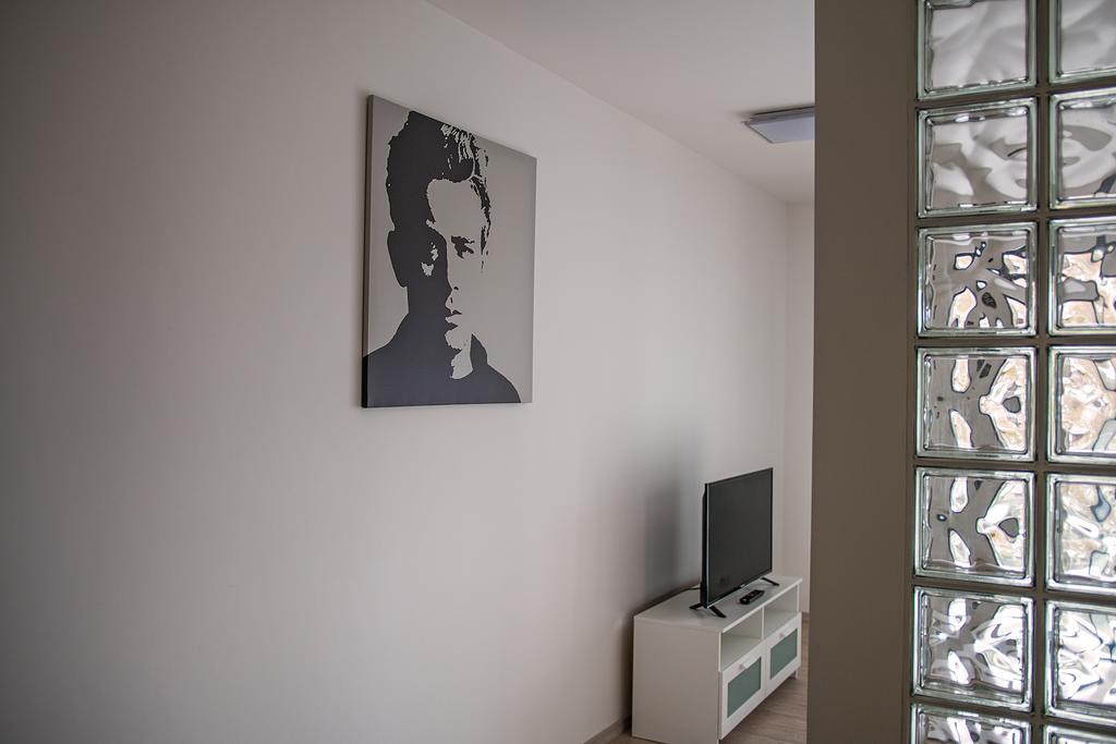Trinity Residence Прага Екстериор снимка